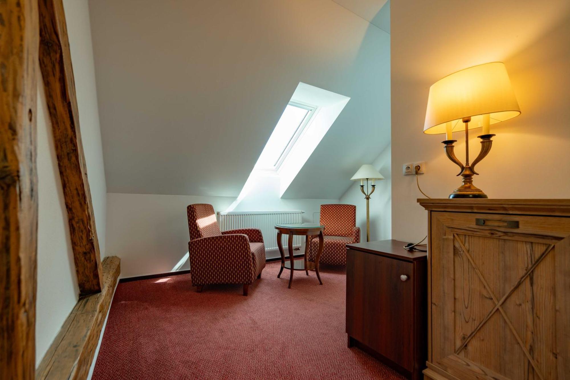 Hotel Volf Prestice Luaran gambar