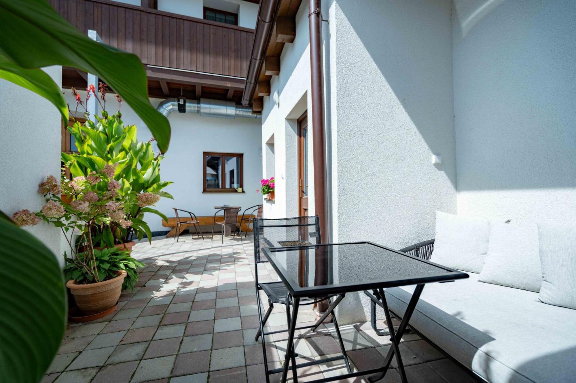 Hotel Volf Prestice Luaran gambar